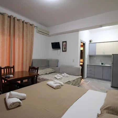 Hotel Villa Kapo Pool & Bar Vendégház