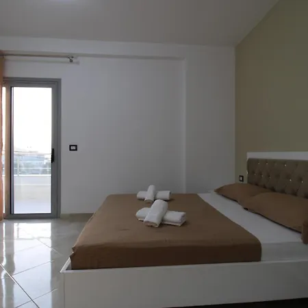 Hotel Villa Kapo Pool & Bar Vendégház