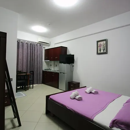 Hotel Villa Kapo Pool & Bar 3*