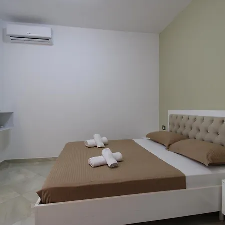 Πανσιόν Kapo 3*