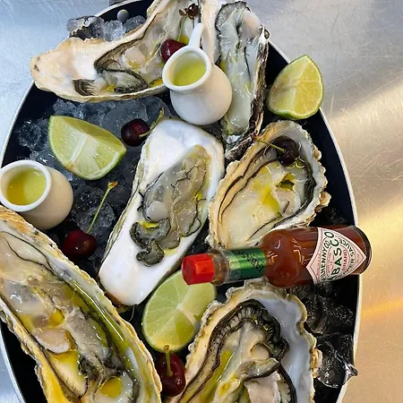 Kapo Πανσιόν Εξαμίλιο