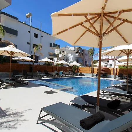 Kapo Pool & Bar קסאמיל