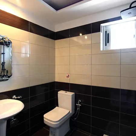 Kapo Pool&bar Affittacamere 3*